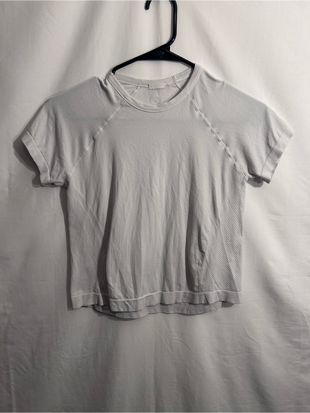 Athleta Light Gray Short Sleeve Crew Tee